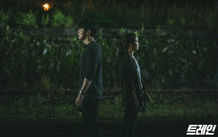 Yoon Shi Yoon Pilih Momen Haru Bareng Kyung Soo Jin Ini Sebagai Adegan Favorit di 'Train'