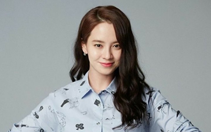 Hampir 40 Tahun, Song Ji Hyo Bikin Speechless Saking Cantiknya di Pemotretan Baru