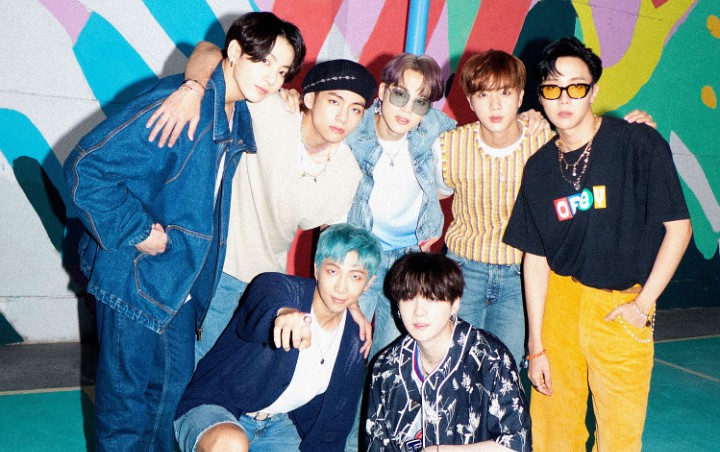 BTS Tuai Pujian Selangit Bawakan 'Dynamite', 'Spring Day' dan 'Save Me' di NPR’s Tiny Desk Concert