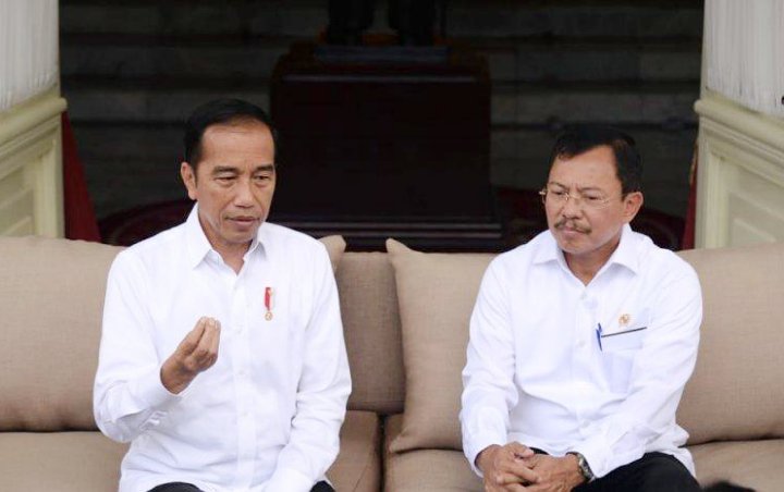 Media Asing Soroti Kepercayaan Jokowi Pada Menkes Soal Penanganan Pandemi 