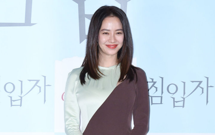 Pakaian Song Ji Hyo di 'Running Man' Jadi Sorotan, Netizen Syok Baru Tahu Fakta Ini