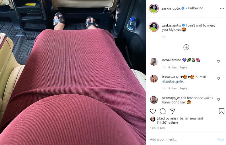 Zaskia Gotik Tunjukkan Baby Bump, Usia Kehamilan Jadi Perbincangan