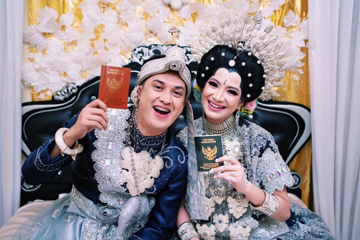Pernikahan Rija Abbas Bertema Bugis