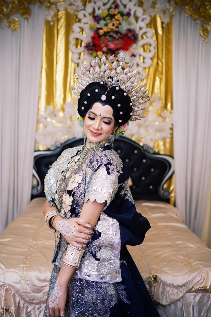 Pernikahan Rija Abbas Bertema Bugis