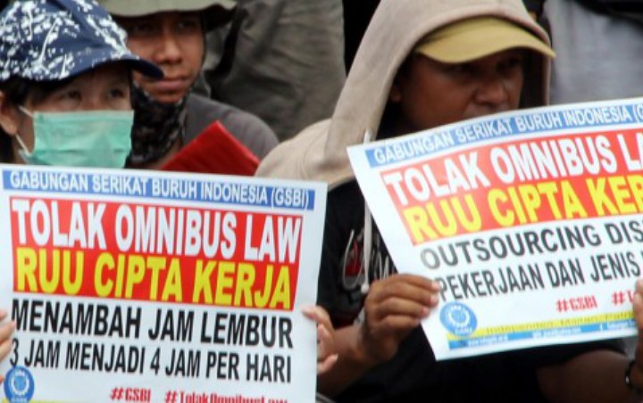 Alasan DPR RI Kebut Pengesahan Omnibus Law UU Ciptaker 