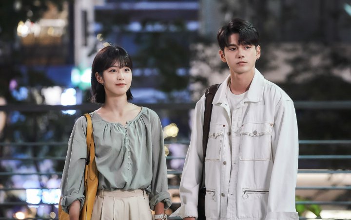 Ong Sung Woo dan Shin Ye Eun Pelukan Romantis, Produser Spoiler Episode Baru 'More Than Friends'