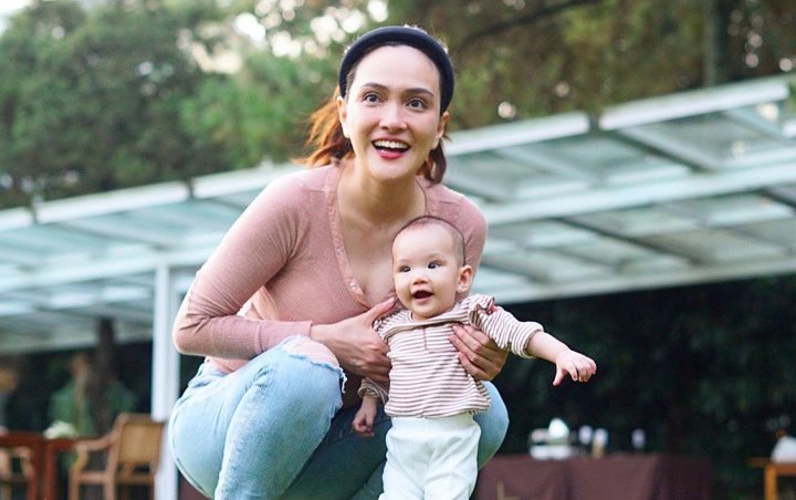 Umumkan Pindah Ke Bali, Shandy Aulia Posting Foto Bahagia dengan Sang Putri