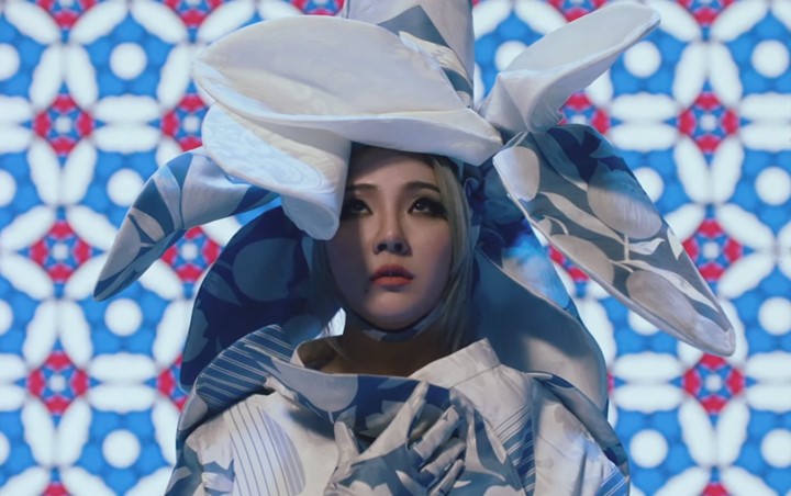 CL Tampil Nyentrik Bak Bunga Mekar Dan Wujudkan Mimpinya Dalam Teaser Comeback 'HWA'