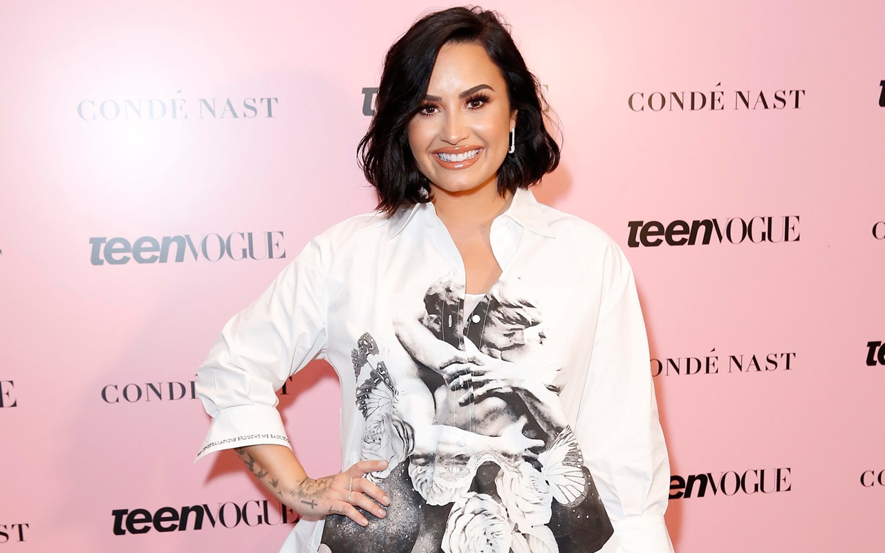 Demi Lovato Akui Gugup Jadi Host di People's Choice Awards 2020