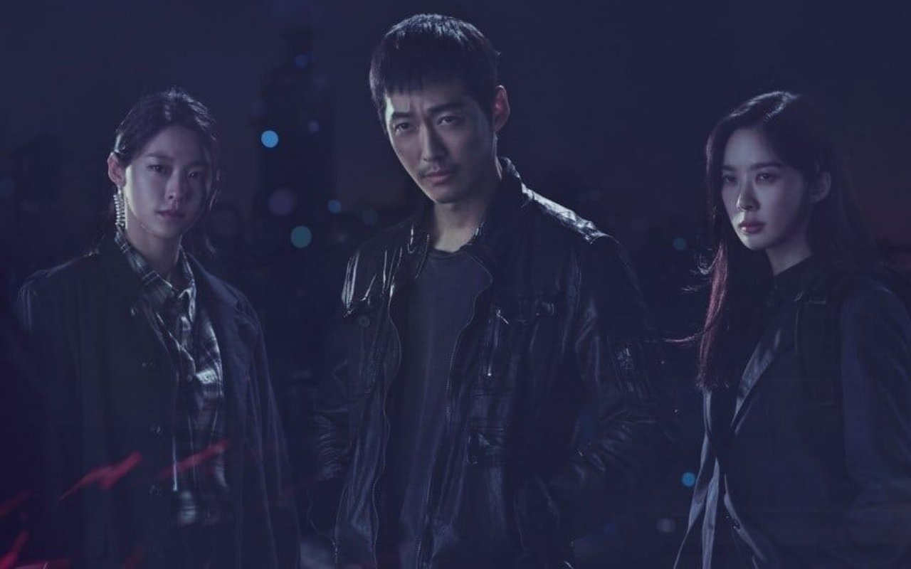 Beda Sifat, Begini Cara Nam Goong Min Bangun Chemistry dengan Seolhyun dan Lee Chung Ah di 'Awaken'