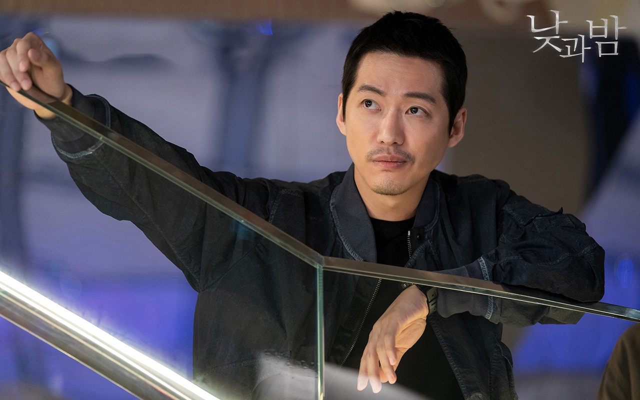 Puji Naskah 'Awaken', Nam Goong Min Tak Segan Spoiler Enam Episode Awal