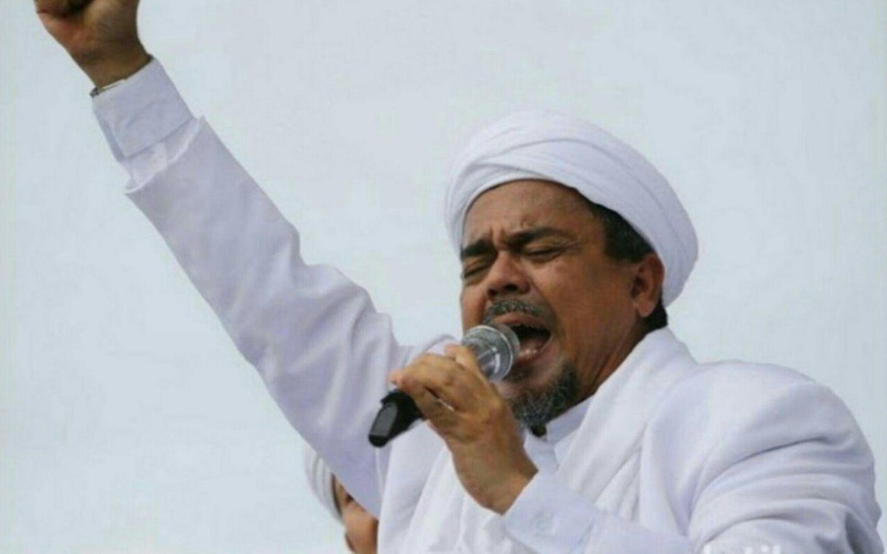 Habib Rizieq Disebut Tak Bisa Dijerat Pidana Walau Timbulkan Kerumunan, Ternyata Ini Alasannya