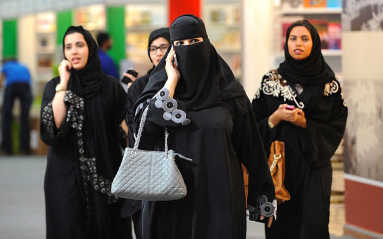 Arab Saudi Terapkan Hukuman Denda Hingga Rp188 Juta untuk Tindak Pelecehan pada Wanita