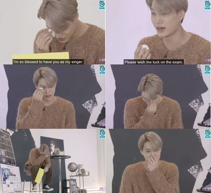 Kai EXO Tak Bisa Tahan Tangis Gara-Gara Fans Saat Siaran Live Debut Solo