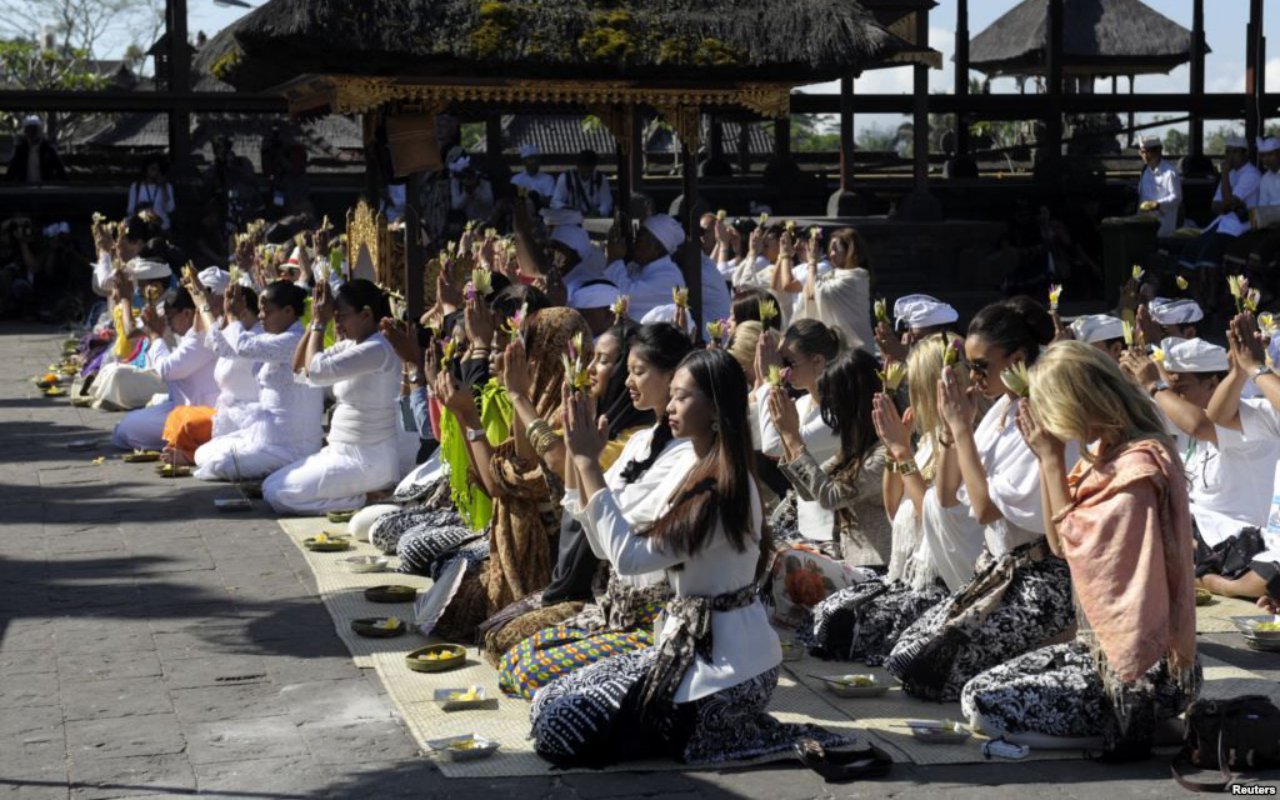 Marak Upacara Adat Disebut Jadi Penyebab Lonjakan Kasus COVID-19 di Bali