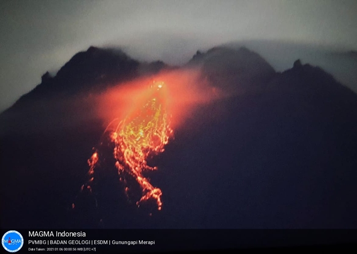 \'Merapi\' Trending Usai Gugurkan Lava Pijar, BPPTKG: Sudah Masuk Fase Erupsi