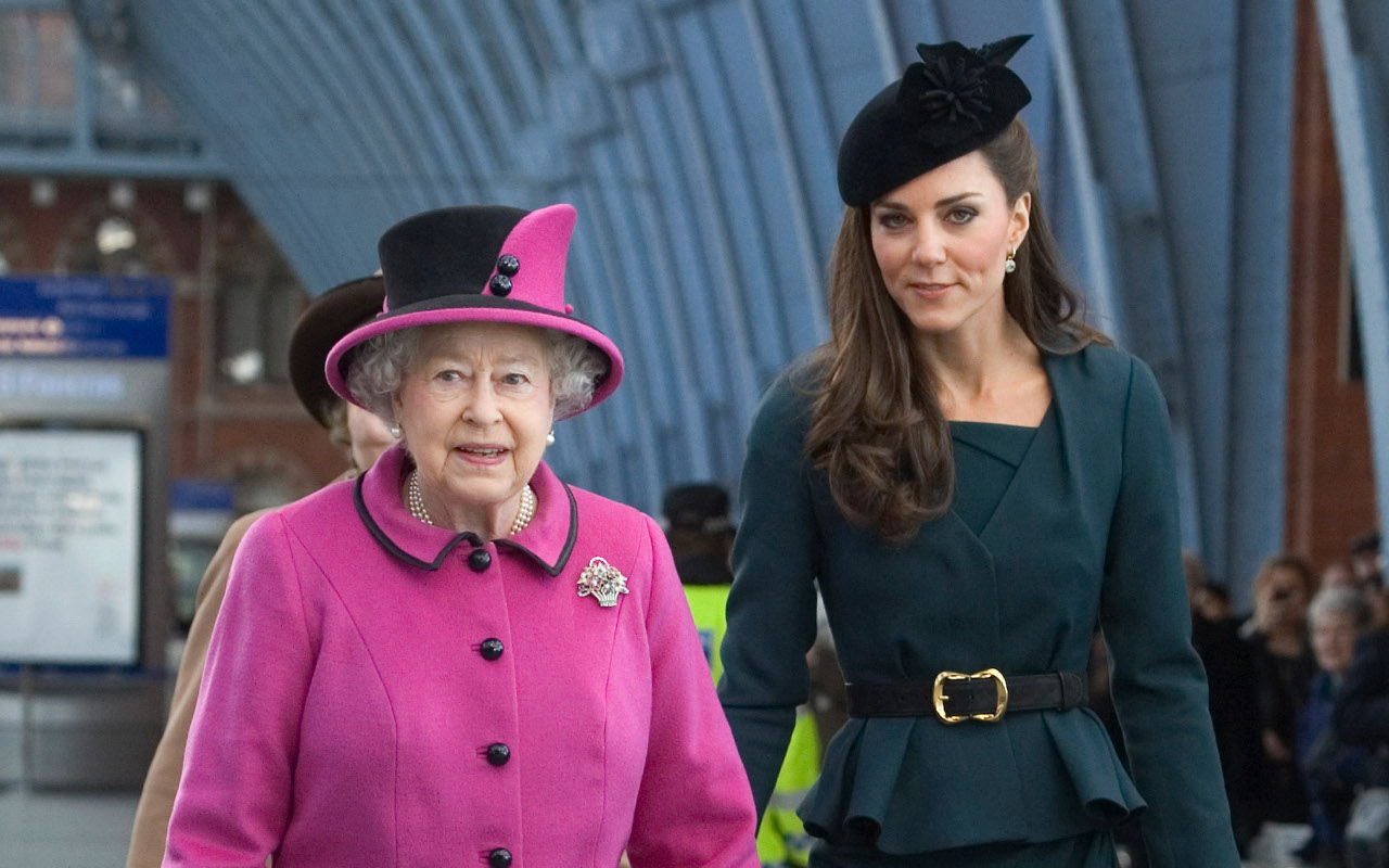Kate Middleton Ulang Tahun, Ratu Elizabeth Lakukan Tradisi Ini