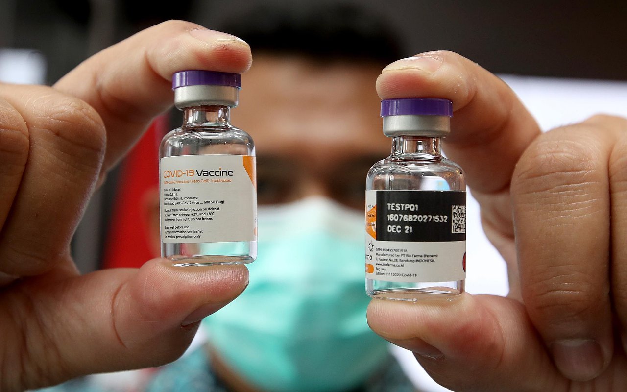 Vaksinasi Mulai Dilakukan, Satgas Minta Masyarakat Tak Khawatirkan Risikonya
