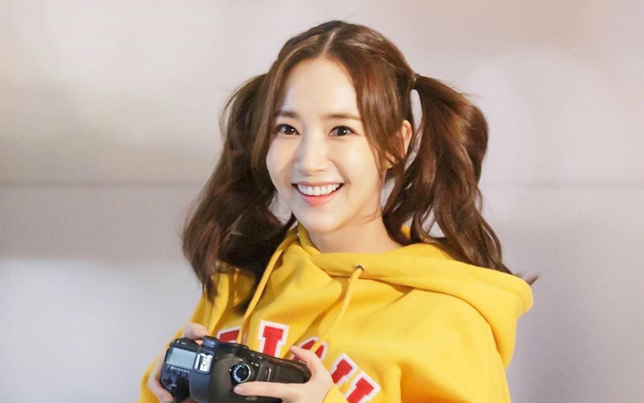 Park Min Young Cantik Bersinar di Postingan Baru, Netizen Menolak Percaya Fakta Ini