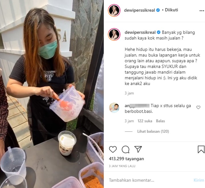Diledek Unggah Postingan Gak Berbobot, Dewi Persik \'Tampar\' Haters