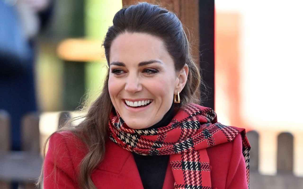Kate Middleton Dipuji Super Cantik Gara-Gara Pamer Rambut Baru, Seperti Apa?