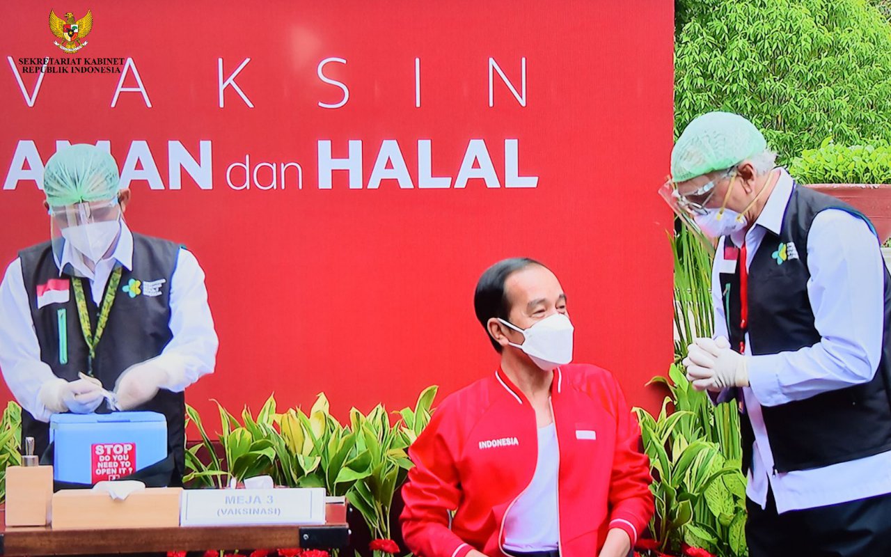 Begini yang Dirasakan Jokowi Pasca Terima Dosis Kedua Vaksin COVID-19