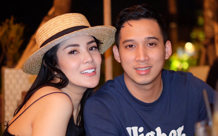 Jessica Iskandar Tanggapi Nyinyiran Netizen, Nindy Disebut \'Otak\' Penangkapan Suami - Topik Pagi