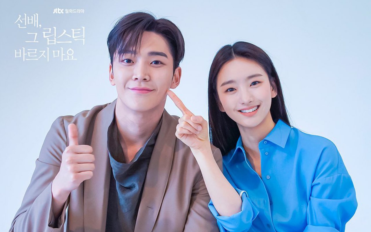 Won Jin Ah Bertingkah Imut di Lokasi 'She Would Never Know', Rowoon SF9 Beri Reaksi Tak Terduga