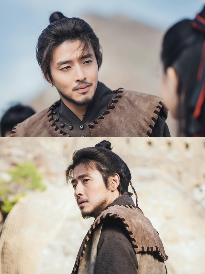 Kang Ha Neul Macho Berkumis di \'River Where The Moon Rises\', Aktingnya Dipuji