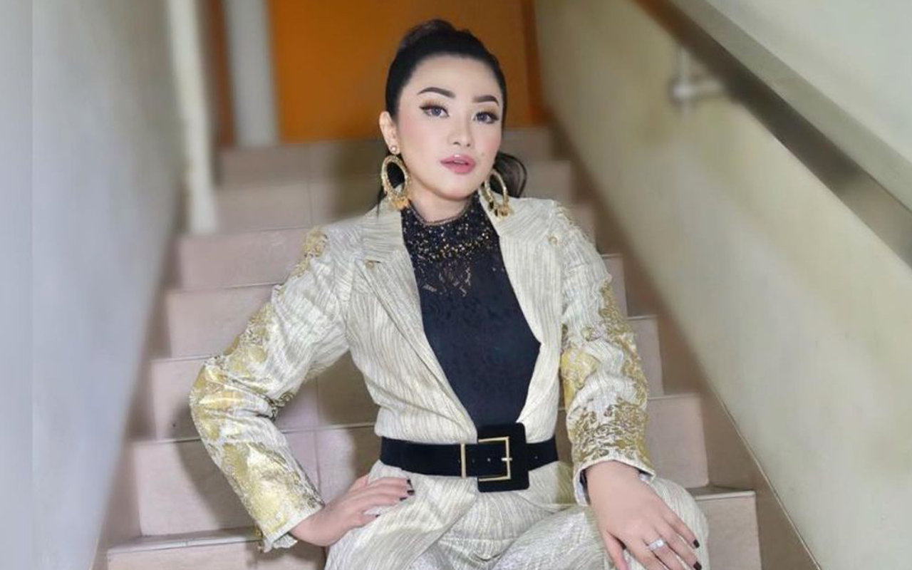 Antusiasme Fitri Carlina Bakal Bawakan Lagu Dangdut Dalam Konser Amal Virtual di Amerika