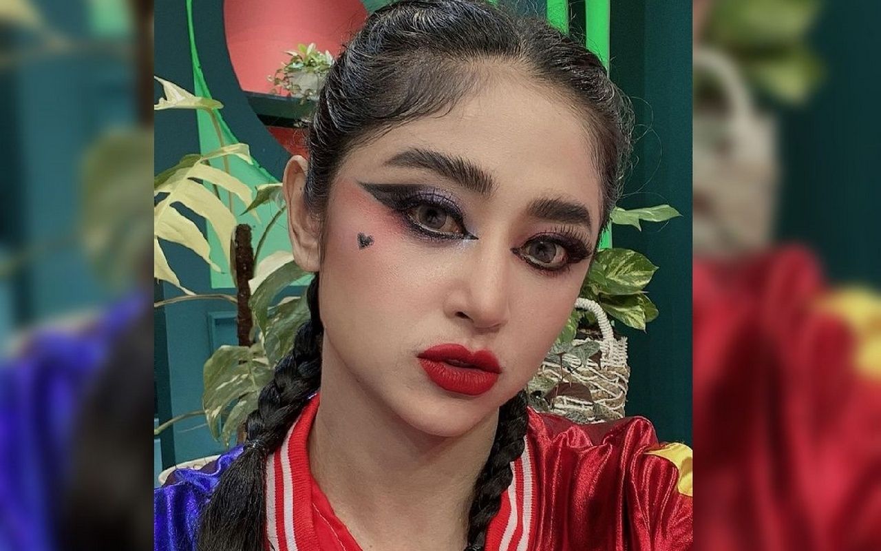 Ifan Seventeen Bongkar Sikap Citra Monica, Dewi Persik Bahas Kelakuan Mantan Asisten - Topik Pagi