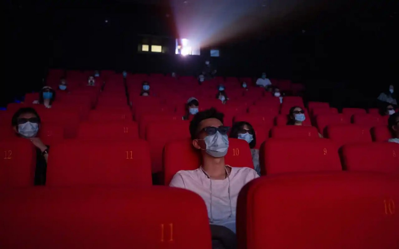Bioskop Dibuka Lagi, Penerapan Prokes Ketat Bisa Tekan Pembajakan Film