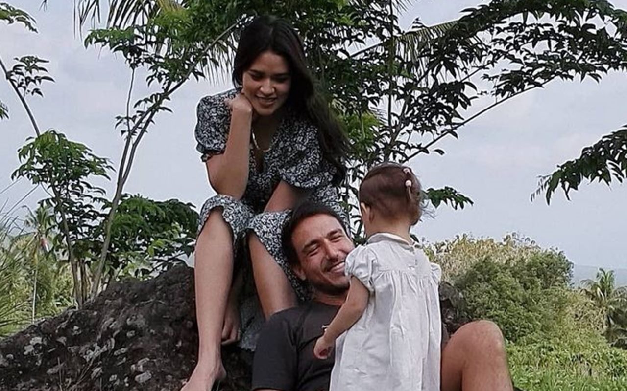 Raisa Rayakan Lulus MengASIhi, Hamish Daud Heboh di Pesta Ultah Zalina