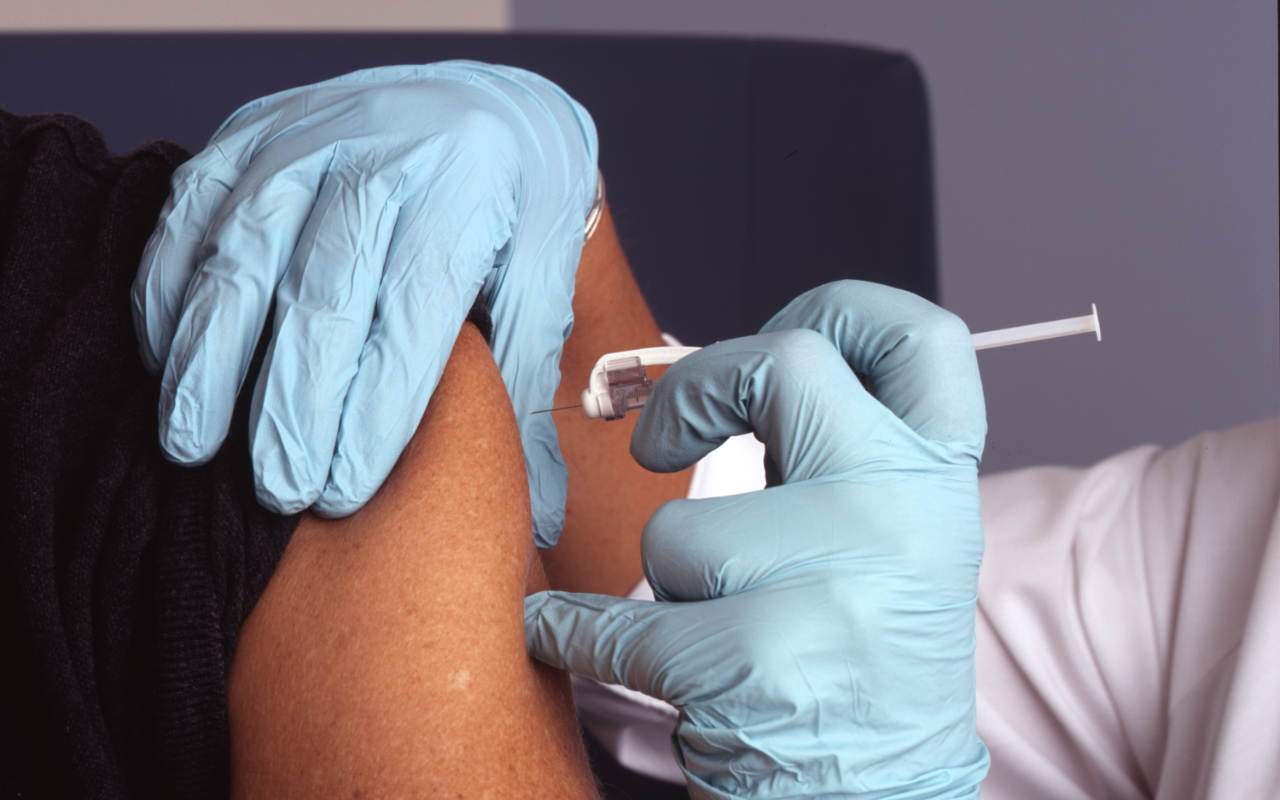 Sudah Masuk Tahap Akhir, Pemerintah Kebut Pembuatan Bibit Vaksin Merah Putih