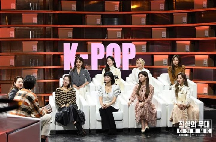 TWICE Klaim Tak Akan Diizinkan JYP Debut Jika Belum Punya Sertifikat Bahasa Asing