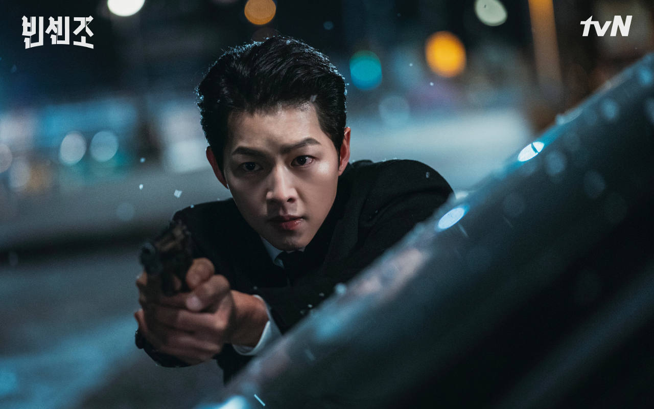 Adegan Menembak Song Joong Ki di 'Vincenzo' Bikin Penggemar Lupa Nafas Saking Kerennya
