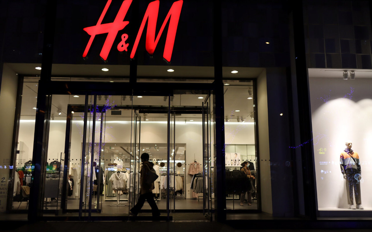 Tiongkok Boikot Nike Hingga H&M Buntut Tuduhan Kapas Xinjiang Hasil Kerja Paksa Etnis Uighur