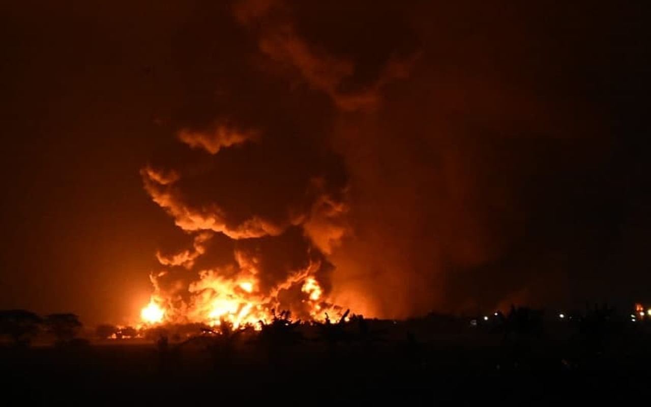 Kembali Terbakar, BPBD Ungkap 2 Titik Api di Kilang Pertamina Balongan Masih Menyala