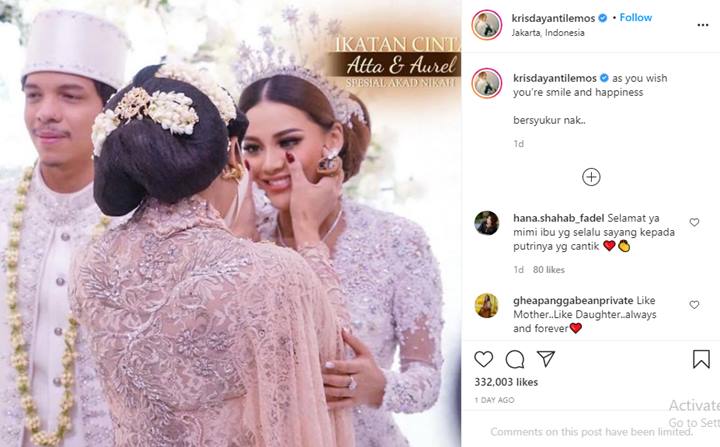 Momen Krisdayanti Hapus Air Mata Aurel Hermansyah di Pernikahan Bikin Haru, Tepis Isu Tak Akur?