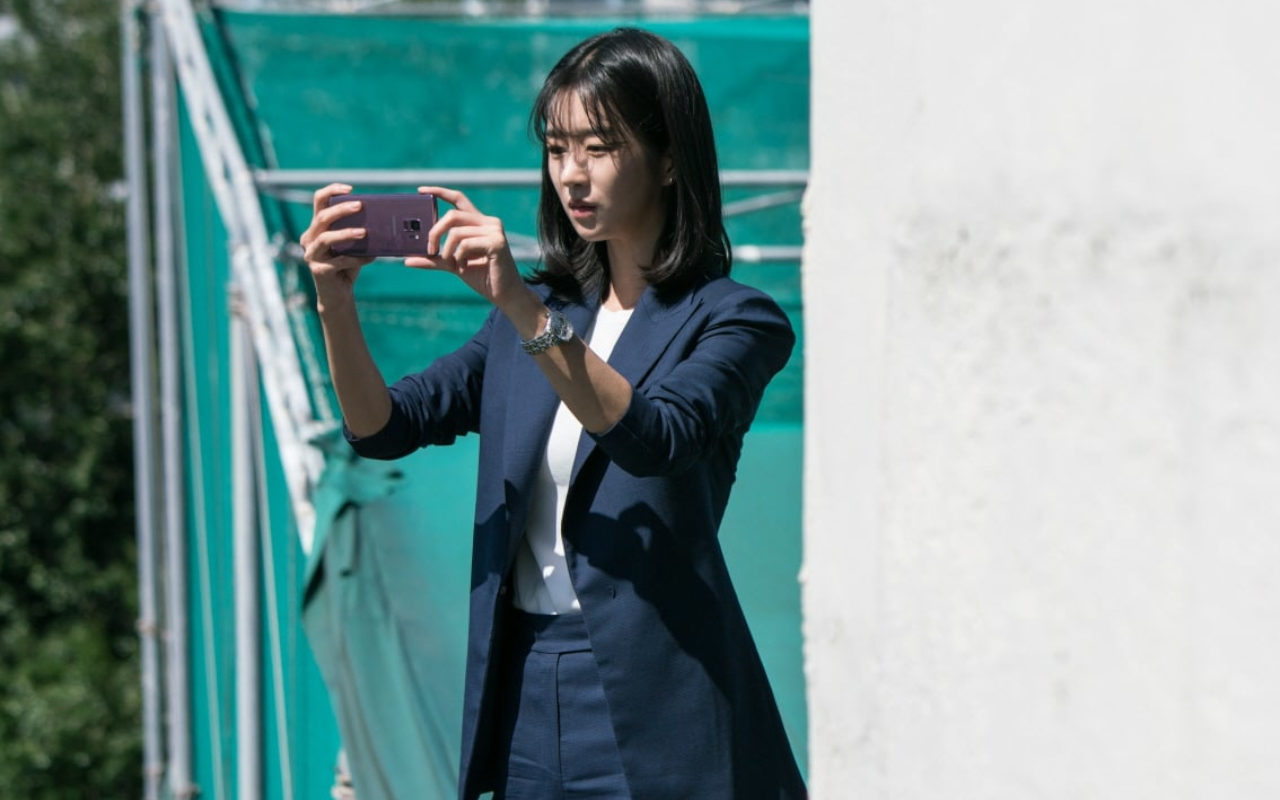 Momen Intim Seo Ye Ji di 'Lawless Lawyer' Tuai Sorotan Usai Larang Kim Jung Hyun Beradegan Mesra