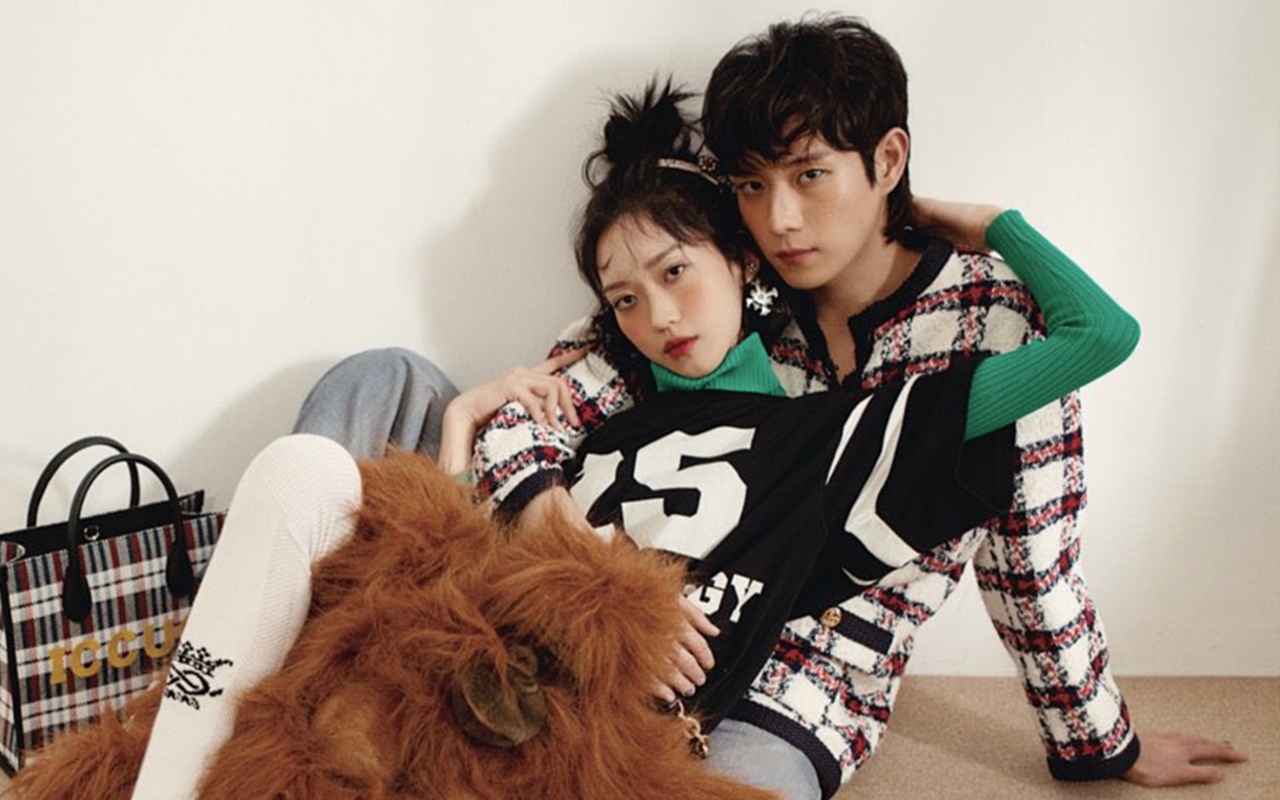 Si Kembar 'Penthouse' Kim Young Dae dan Han Ji Hyun Intim di Majalah Hingga Nyaris Ciuman