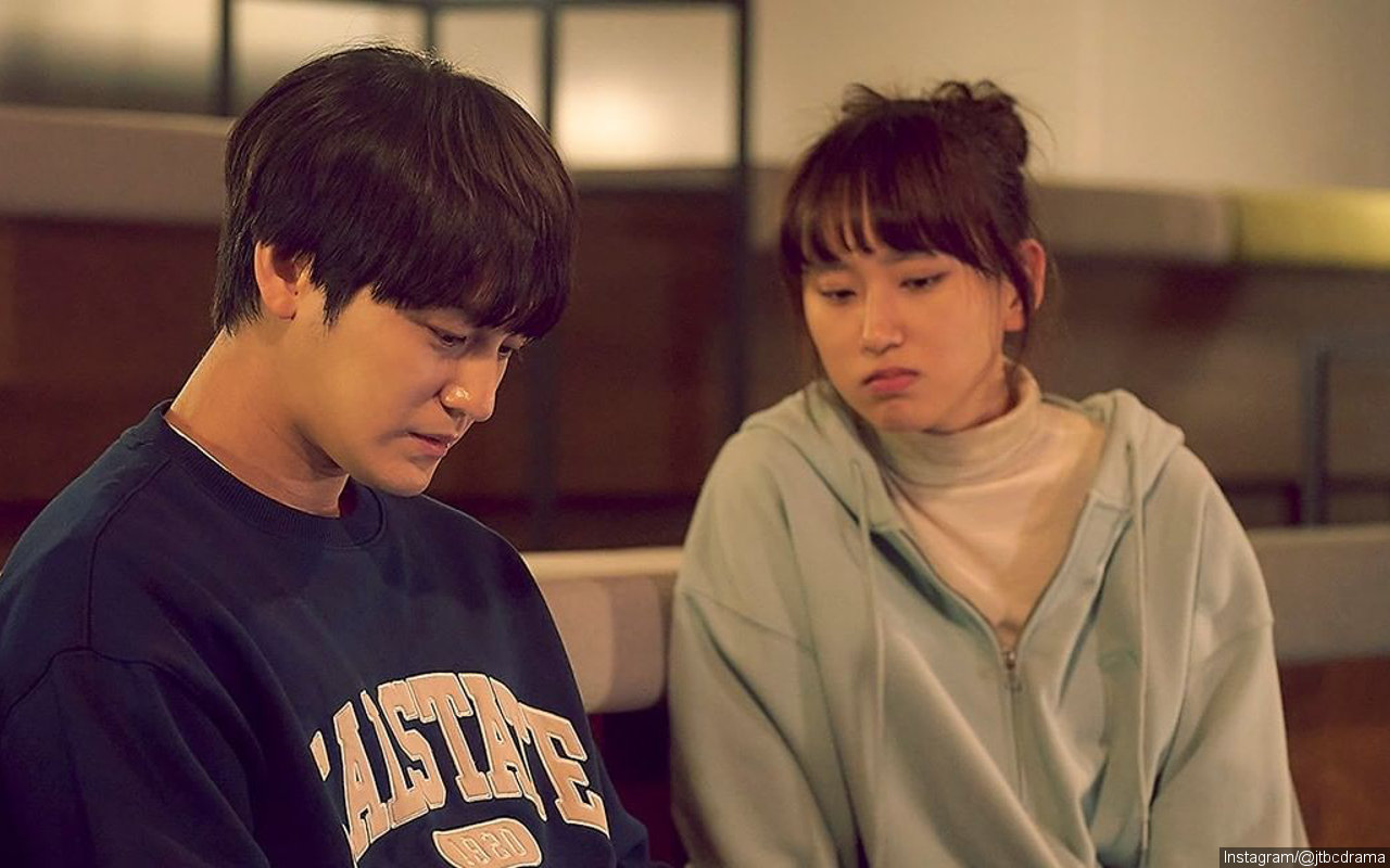 Bukan Drama Romantis, Chemistry Kim Bum dan Ryu Hye Young di 'Law School' Dibahas