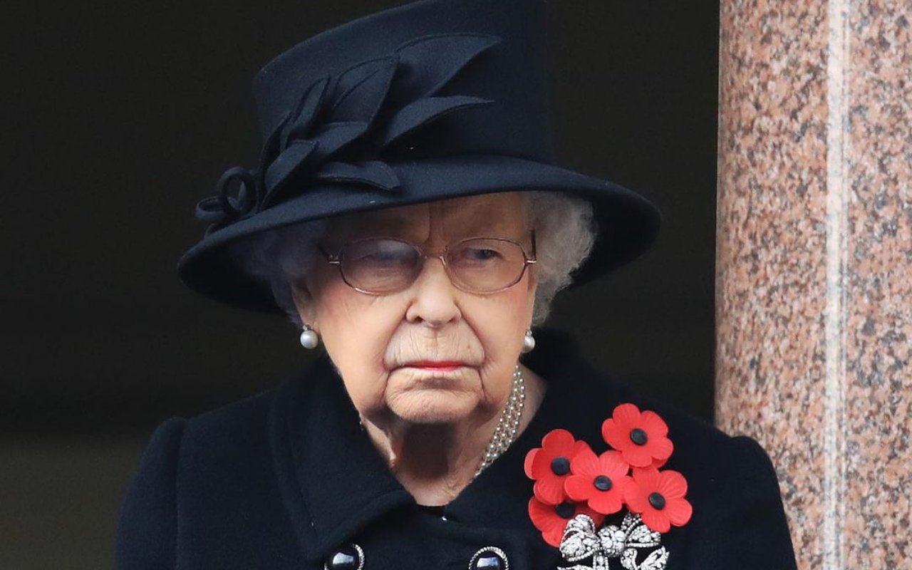 Tetap Tegar, Ratu Elizabeth Ternyata Tak Ingin Dihibur Oleh Keluarga Pasca Pemakaman Pangeran Philip