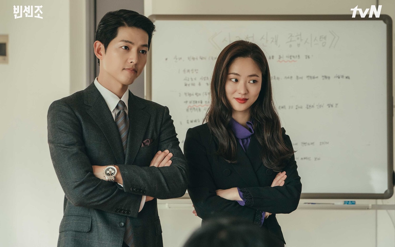 Song Joong Ki Terpengaruh oleh Ketulusan Jeon Yeo Bin di Lokasi Syuting 'Vincenzo', Seperti Apa?