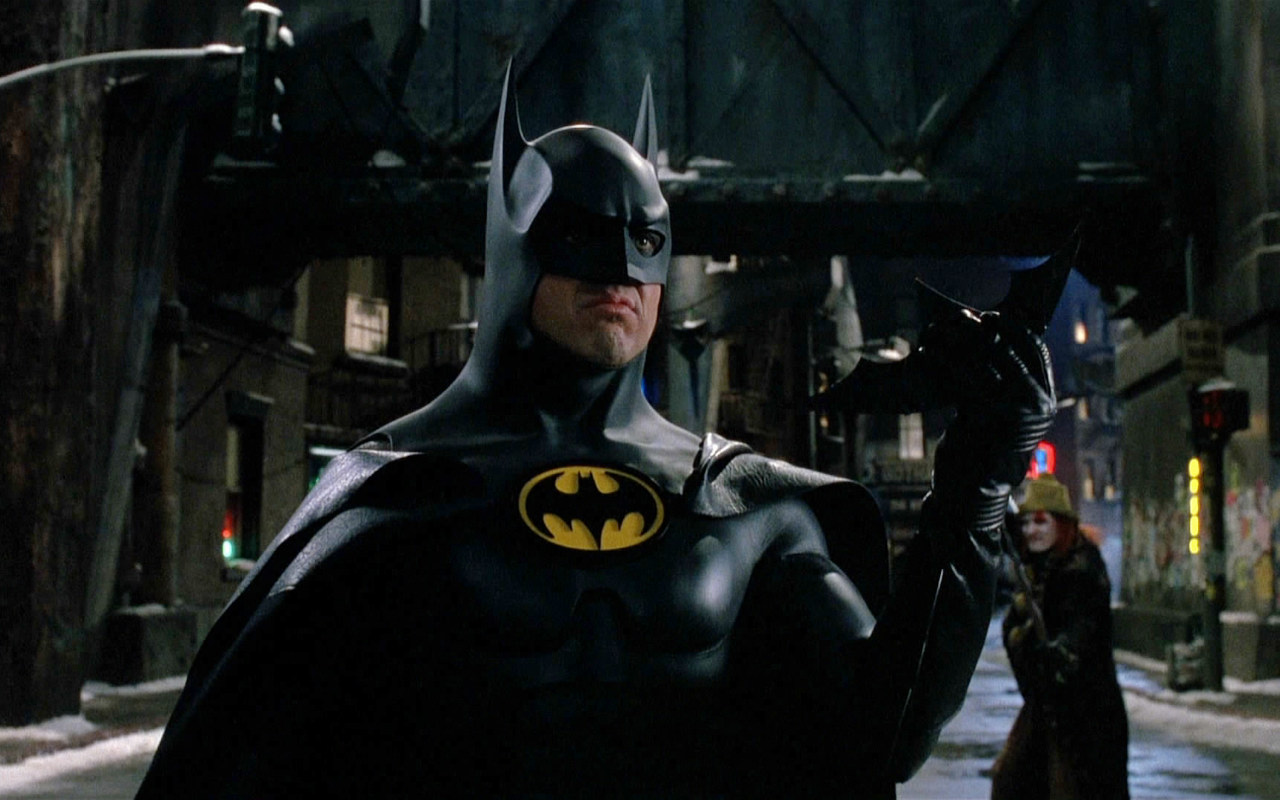 Film 'The Flash' Diduga Bakal Bawa Kembali Kisah Gotham City Karya Tim Burton