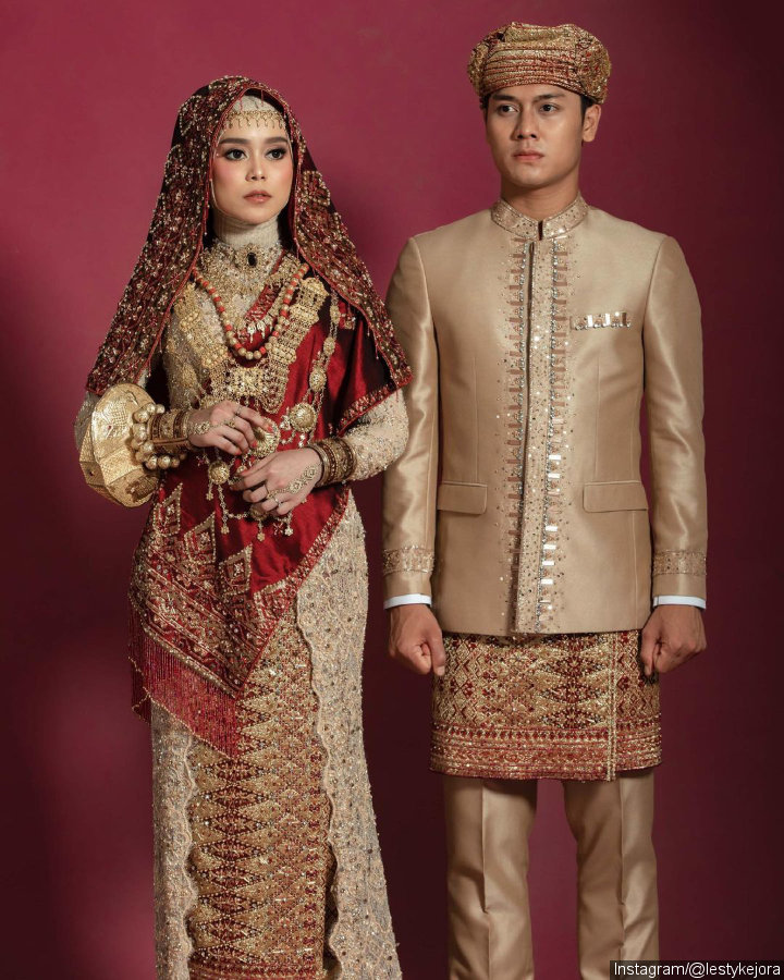 Lesti Juga Unggah Foto Prewed