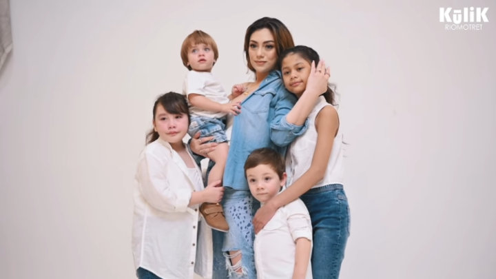Celine Evangelista Blak-Blakan Status Hubungannya Kini Dengan Stefan William
