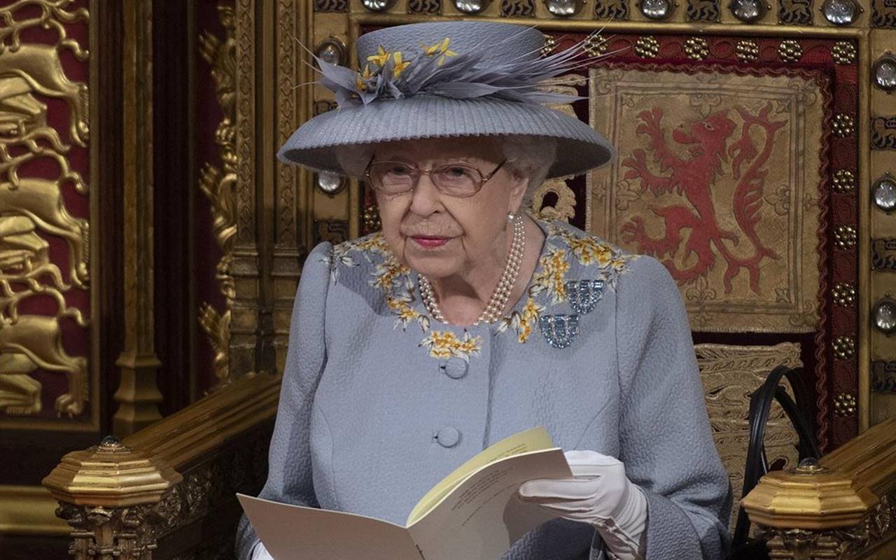 Mendiang Pangeran Philip Berulang Tahun Ke-100, Ratu Elizabeth II Kenang Dengan Cara Ini