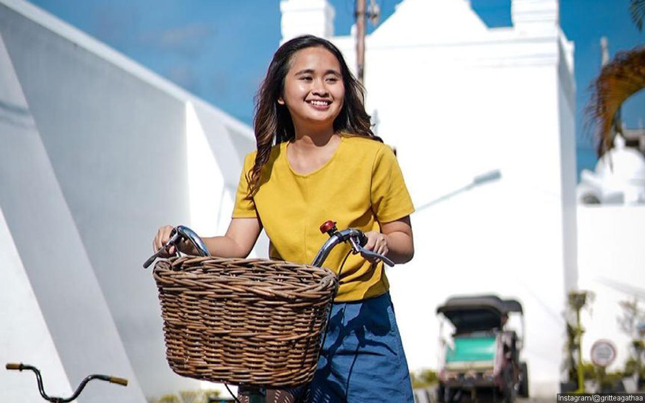 Gritte Agatha Bagikan Momen Lucu Saat Terima Vaksin, Ekspresi Jadi Sorotan