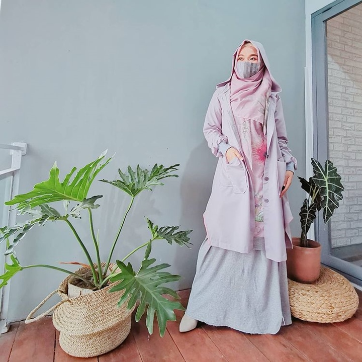 Bermodal tembok, Ghaida tetep <i>photogenic</i>